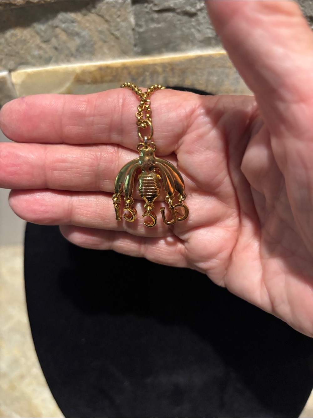 Gold and Black Gucci Bee Pendant Necklace with Crystal Wings - Picture 3 of 6